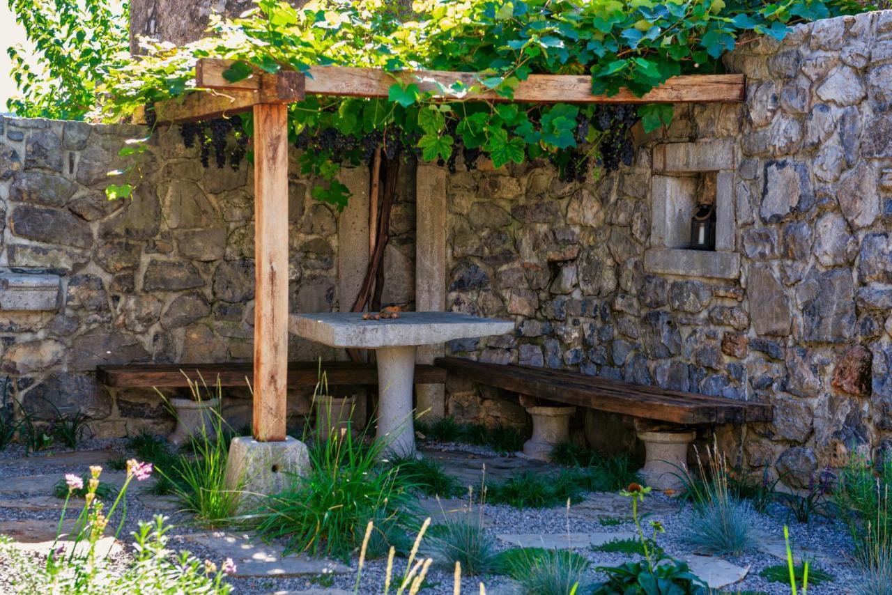 Villa Karst House Zan Pliskovica With Private Pool Dutovlje Exterior foto